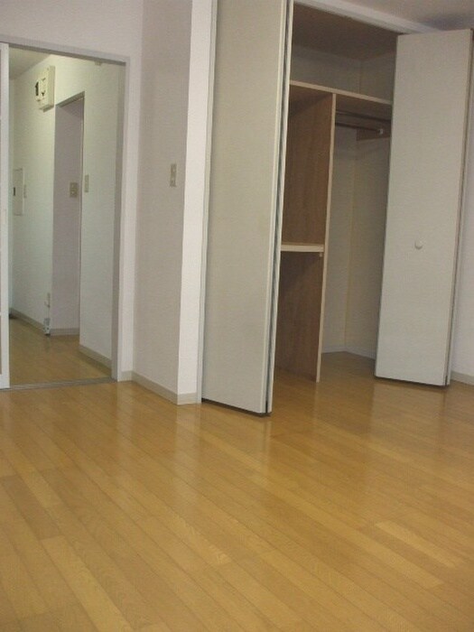 フィレンツェⅠの物件内観写真