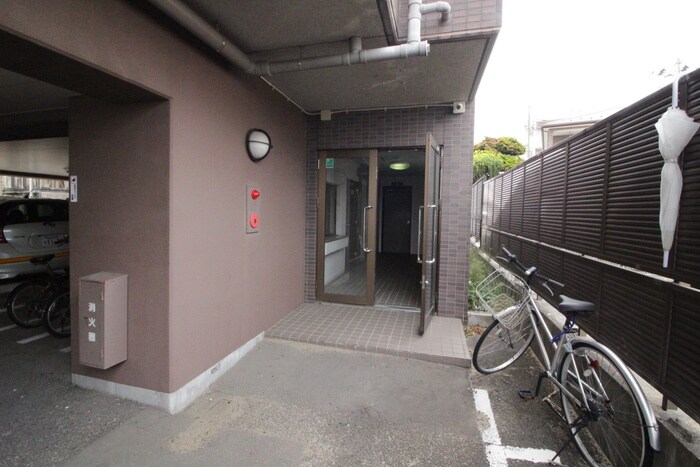 フロレセル宮城野の物件外観写真