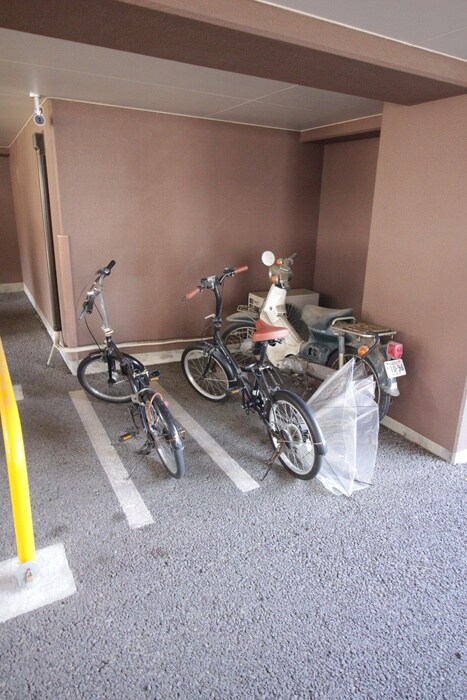 フロレセル宮城野の物件外観写真