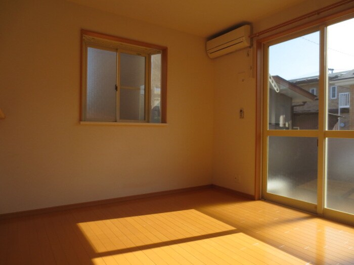 イ－ストウイングＡの物件内観写真