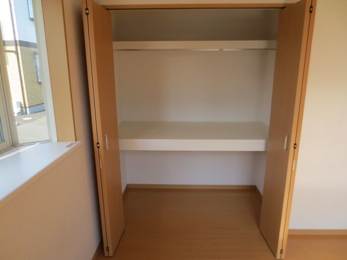 イ－ストウイングＡの物件内観写真