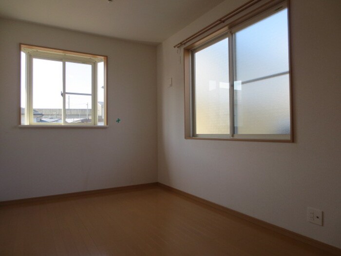 イ－ストウイングＡの物件内観写真