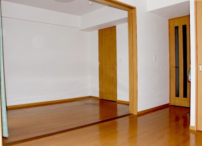 グランビュ－晩翠通の物件内観写真