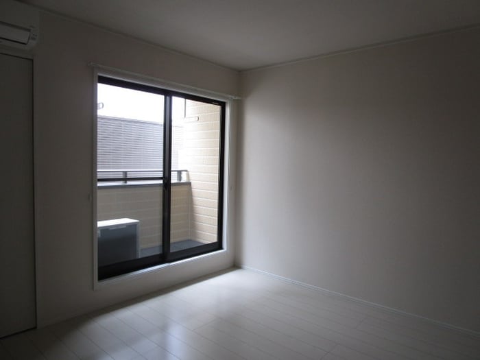 ルヴァンス花立の物件内観写真