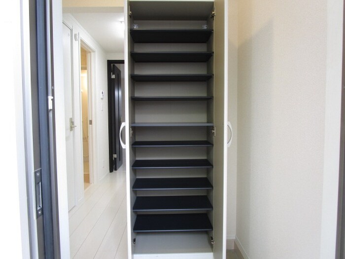 ルヴァンス花立の物件内観写真