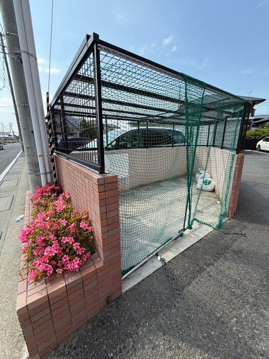 ル・セザンヌの物件外観写真