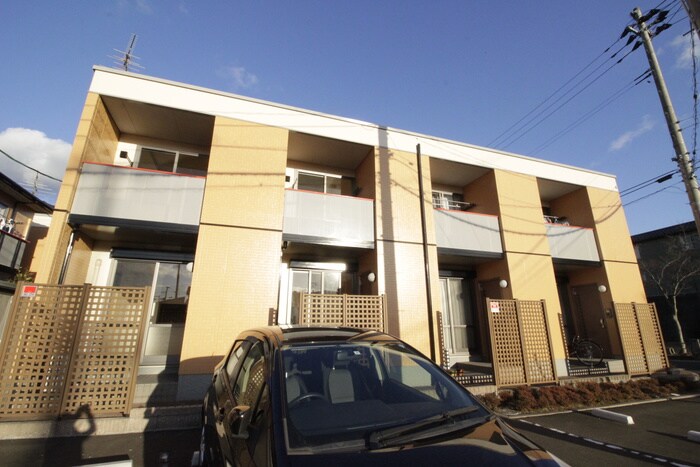 オーブＢの物件外観写真