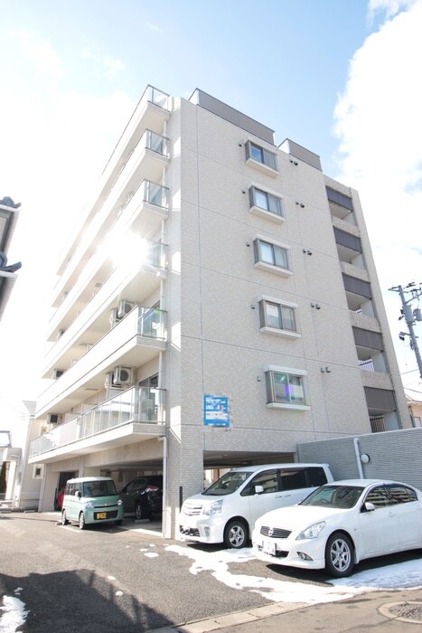 グレ－ス仙台南の物件外観写真