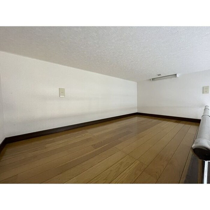 グランド－ル市名坂の物件内観写真