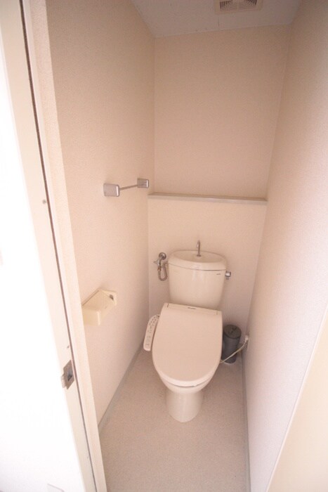 ロイヤルメゾンⅠの物件内観写真