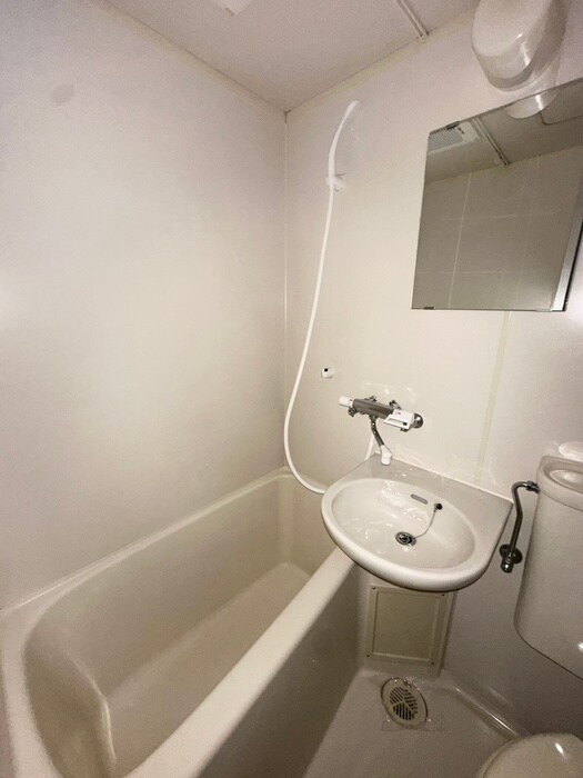 ニューシャトル仙台の物件内観写真