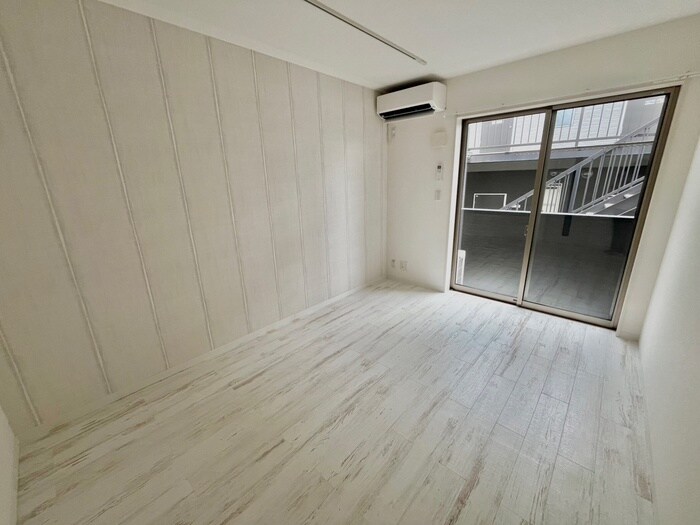 シャトーレイネB棟の物件内観写真