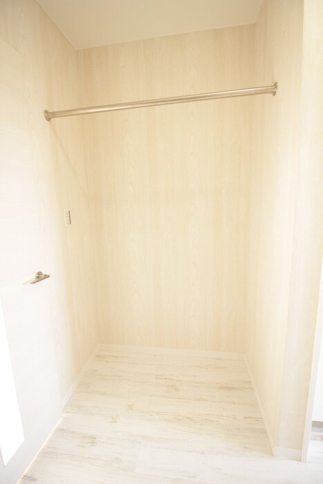 シャトーレイネB棟の物件内観写真