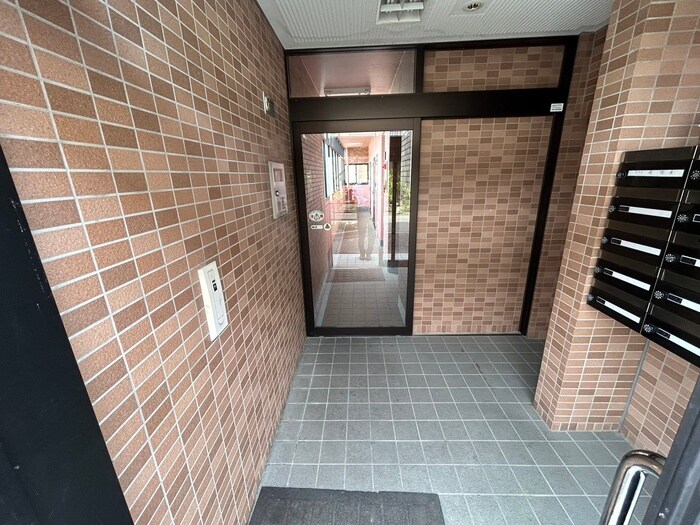 コンフォ－トプレイスの物件外観写真