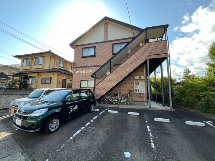 カーサ・ミハスの物件外観写真