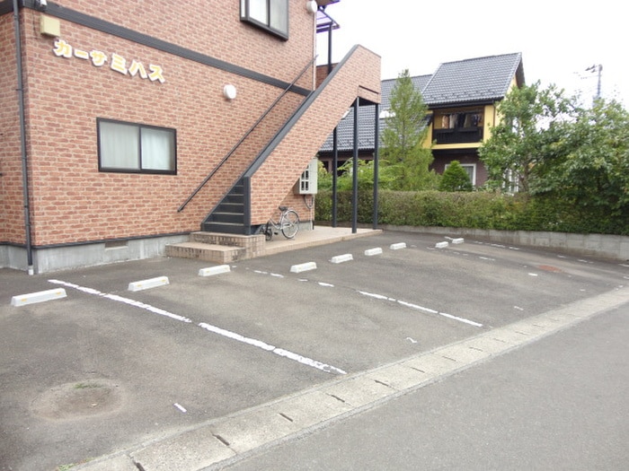 カーサ・ミハスの物件外観写真