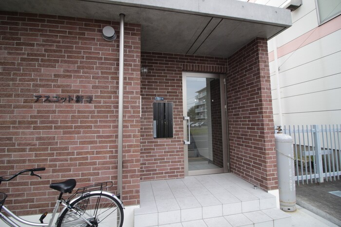 アスコット新寺の物件外観写真