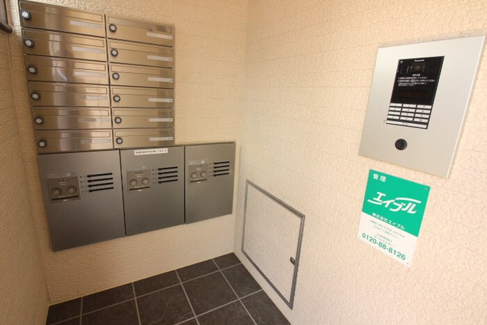 グラシアスナオキの物件外観写真