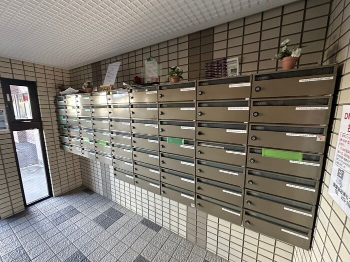 ブランドールTagoの物件外観写真