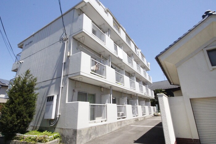 エースワンの物件外観写真