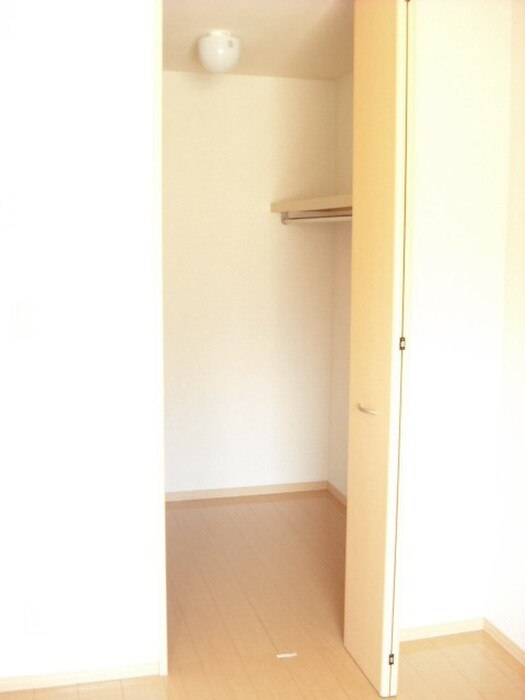 アム－ル・ド・メゾンⅤ番館の物件内観写真