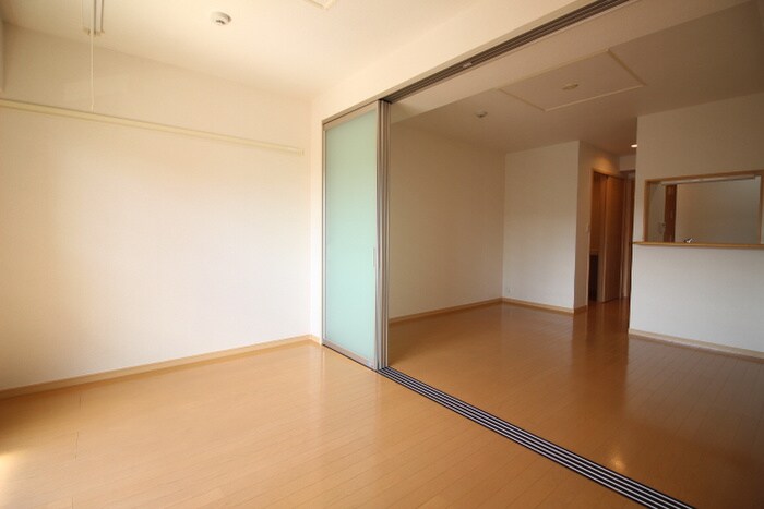 プロムナ－ド４の物件内観写真