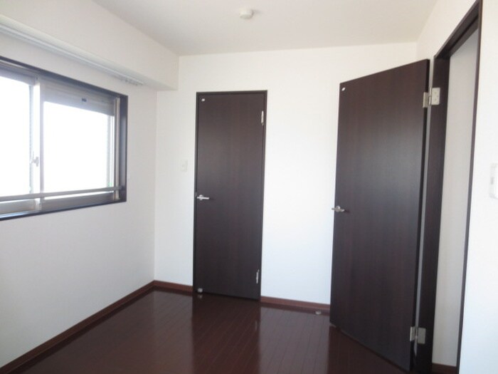 エ－フィ－ルズ新田東の物件内観写真