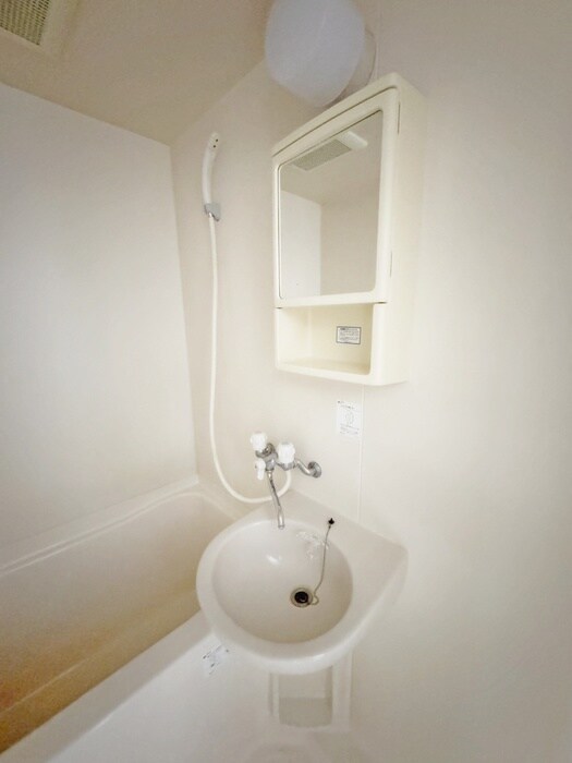 シェモア泉中央の物件内観写真