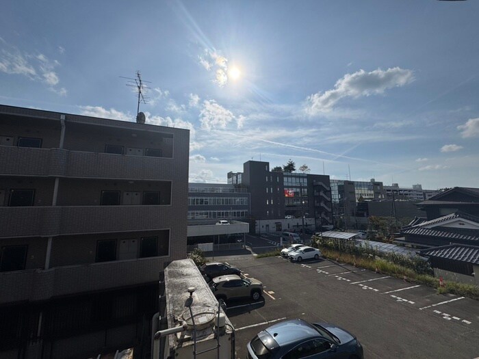 シェモア泉中央の物件内観写真