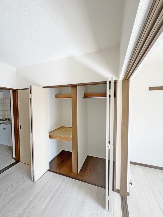 シェモア泉中央の物件内観写真