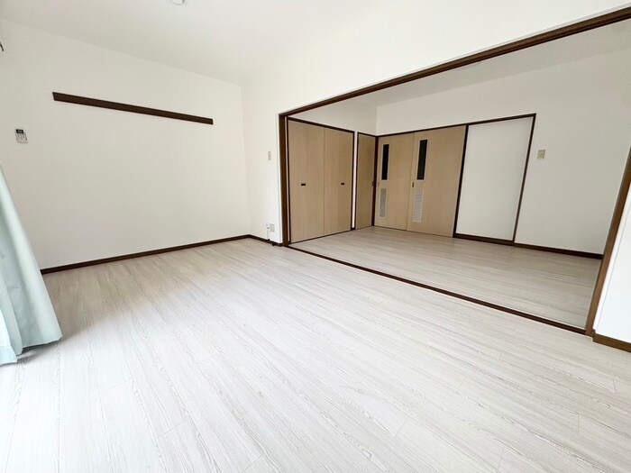 シェモア泉中央の物件内観写真