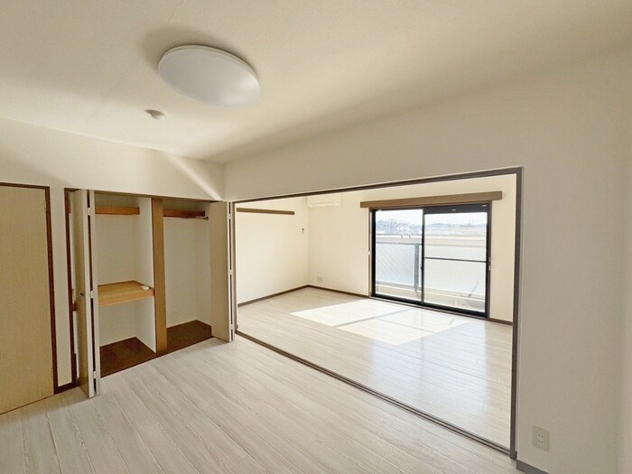 シェモア泉中央の物件内観写真