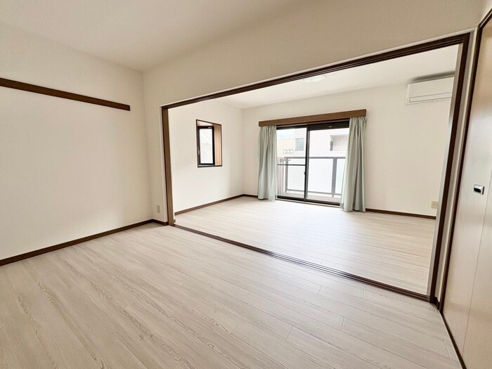 シェモア泉中央の物件内観写真