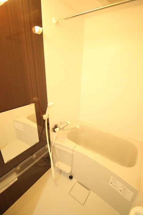 ハーモニーテラス福住町の物件内観写真