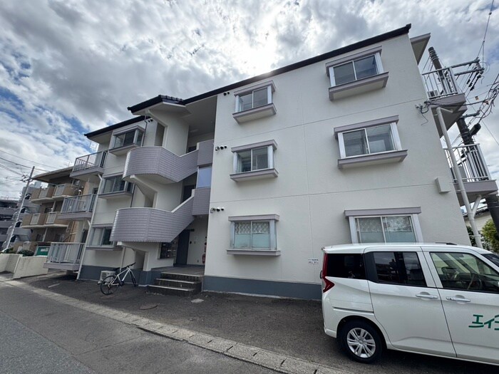 コ－ポマルジュの物件外観写真