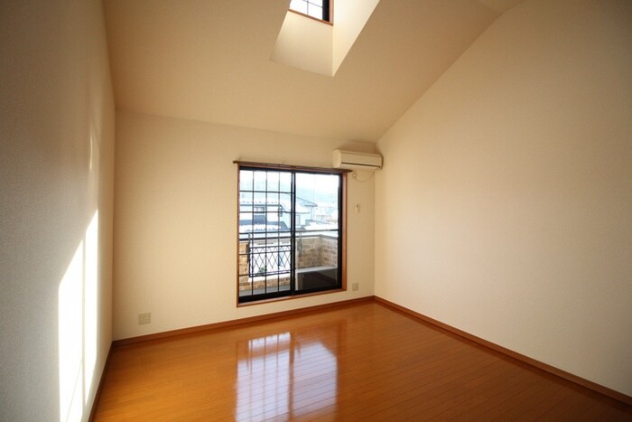 エルマ－ノ愛子中央壱番館の物件内観写真