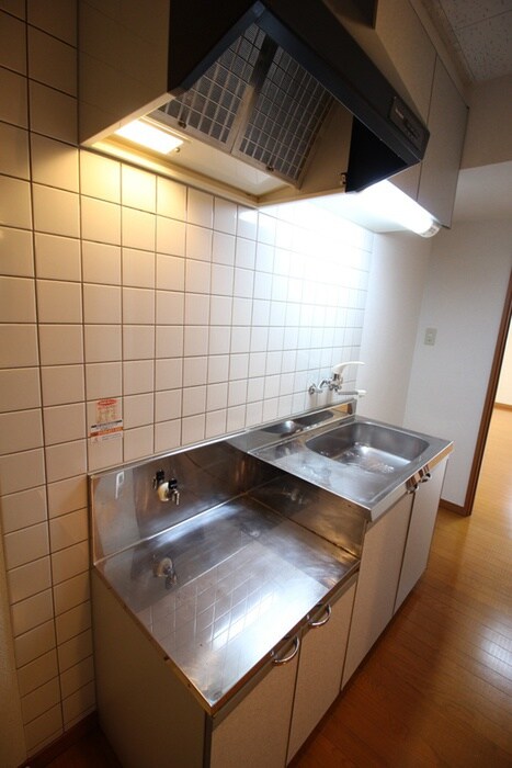 エルマ－ノ愛子中央壱番館の物件内観写真