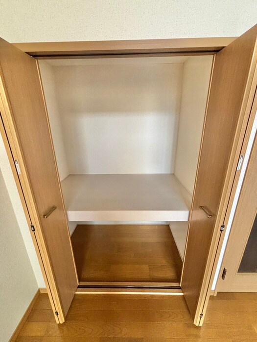 サンヒルズ国見四番館の物件内観写真