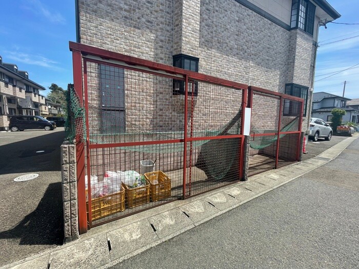 エルマ－ノ愛子中央2の物件外観写真