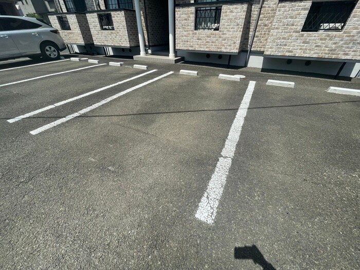 エルマ－ノ愛子中央2の物件外観写真