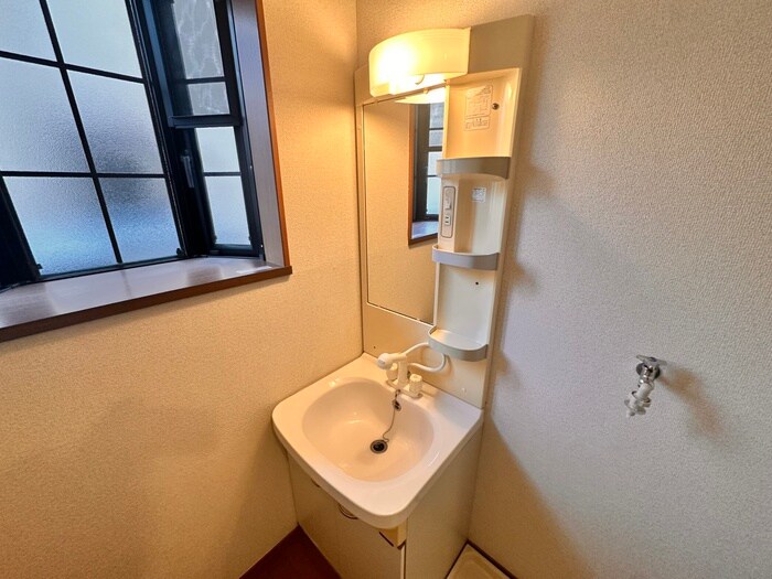 エルマ－ノ愛子中央2の物件内観写真