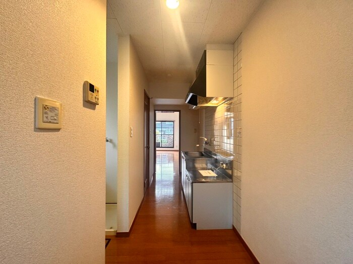 エルマ－ノ愛子中央2の物件内観写真