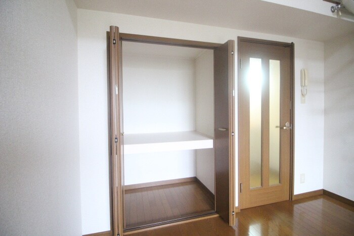 アヴァンセ高砂の物件内観写真