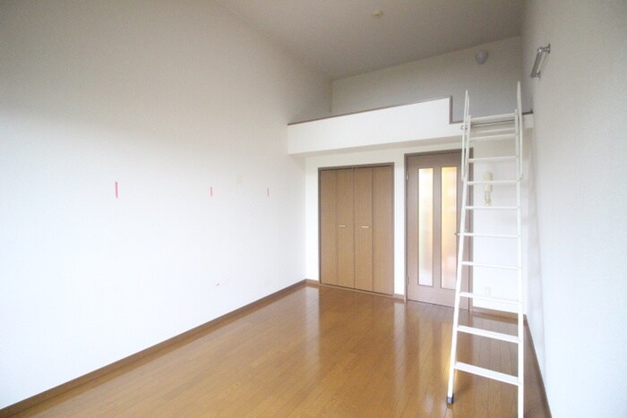 アヴァンセ高砂の物件内観写真