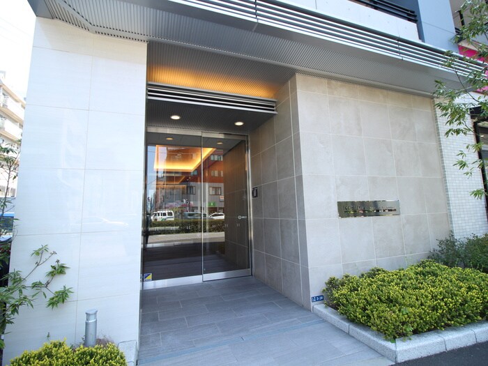 レジディア仙台上杉の物件外観写真