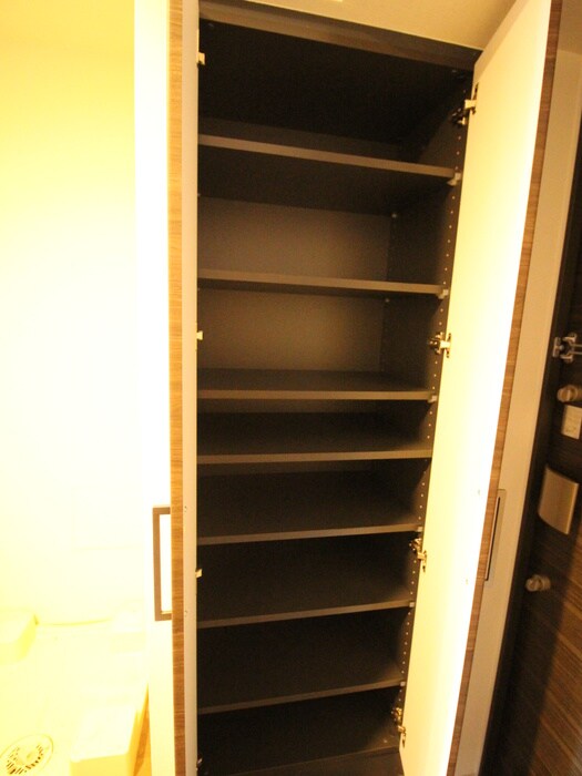 レジディア仙台上杉の物件内観写真