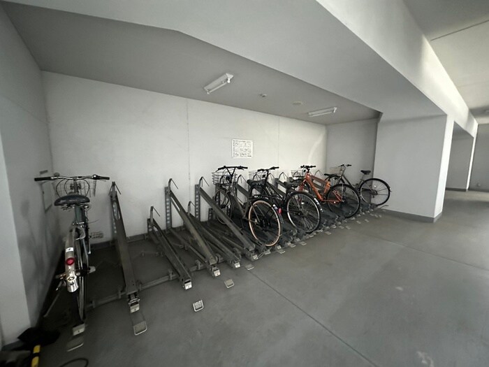 リ－ジア勾当台公園の物件外観写真