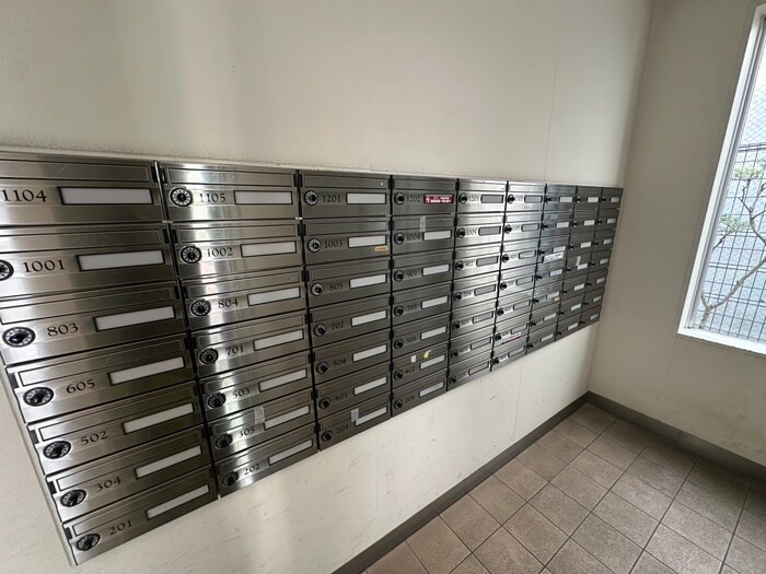 リ－ジア勾当台公園の物件外観写真