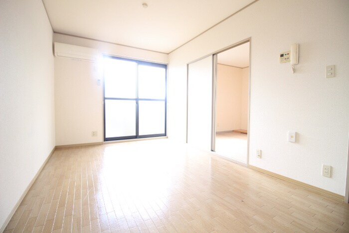 グランディ－ル下馬Ｂの物件内観写真