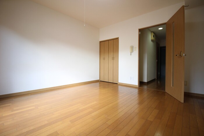 チュアリヒルズⅡの物件内観写真